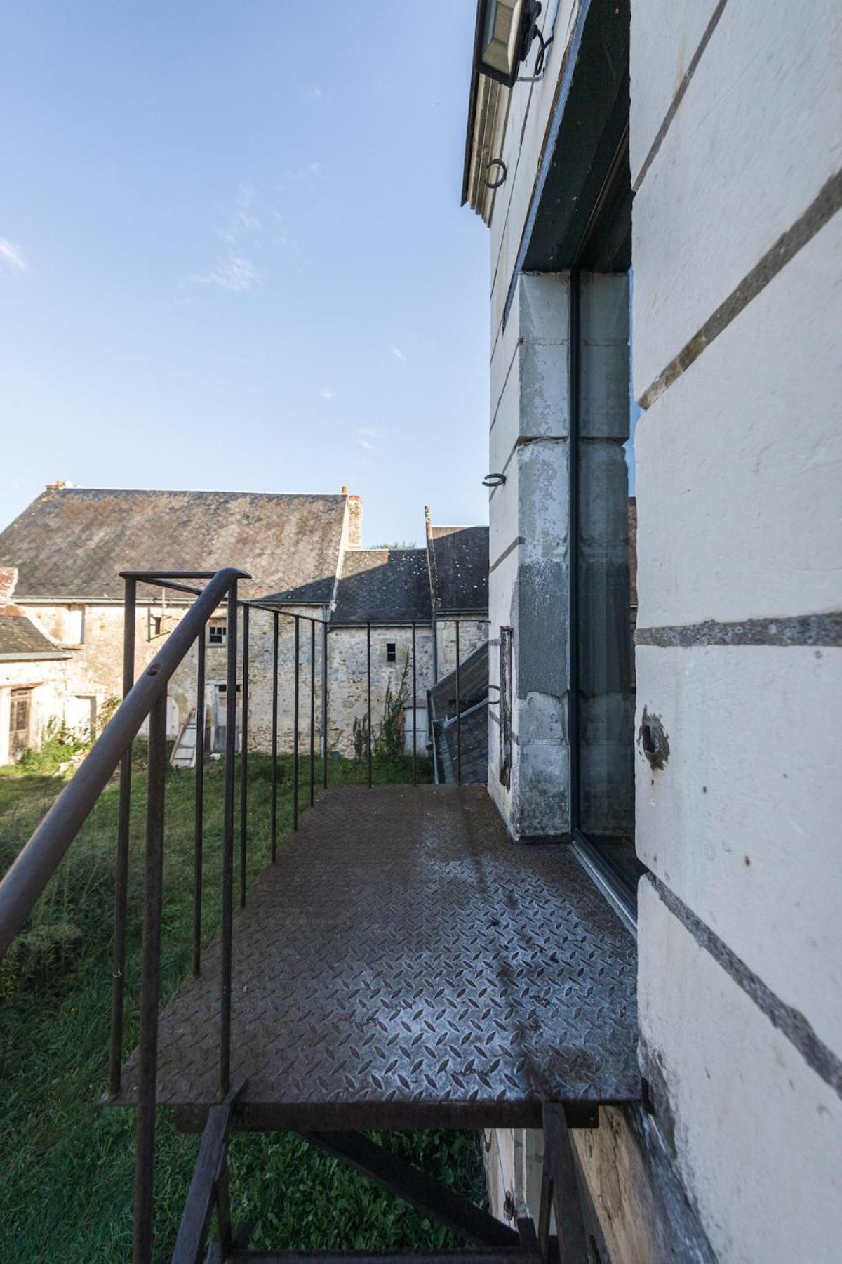 L'Armurerie Proche Islette Et Azay Le Rideau Cheille Luaran gambar
